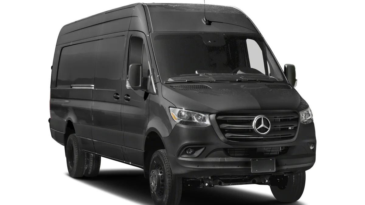 Mercedes-Benz Sprinter Front